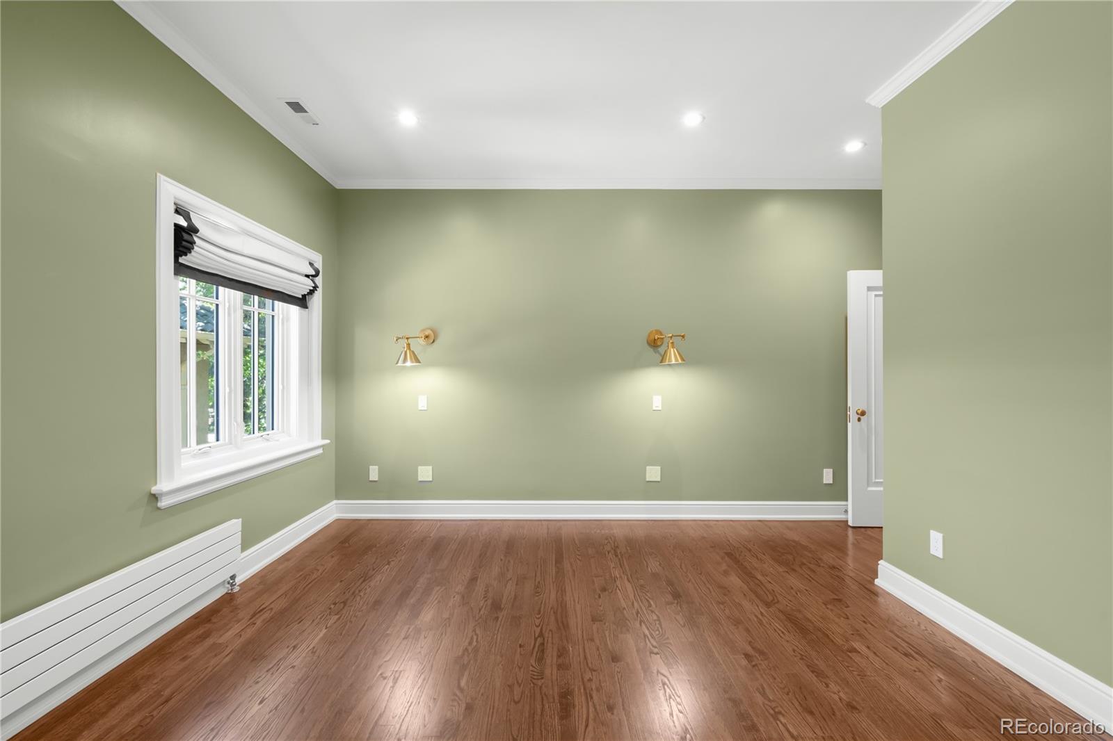 MLS Image #23 for 165 n high street,denver, Colorado