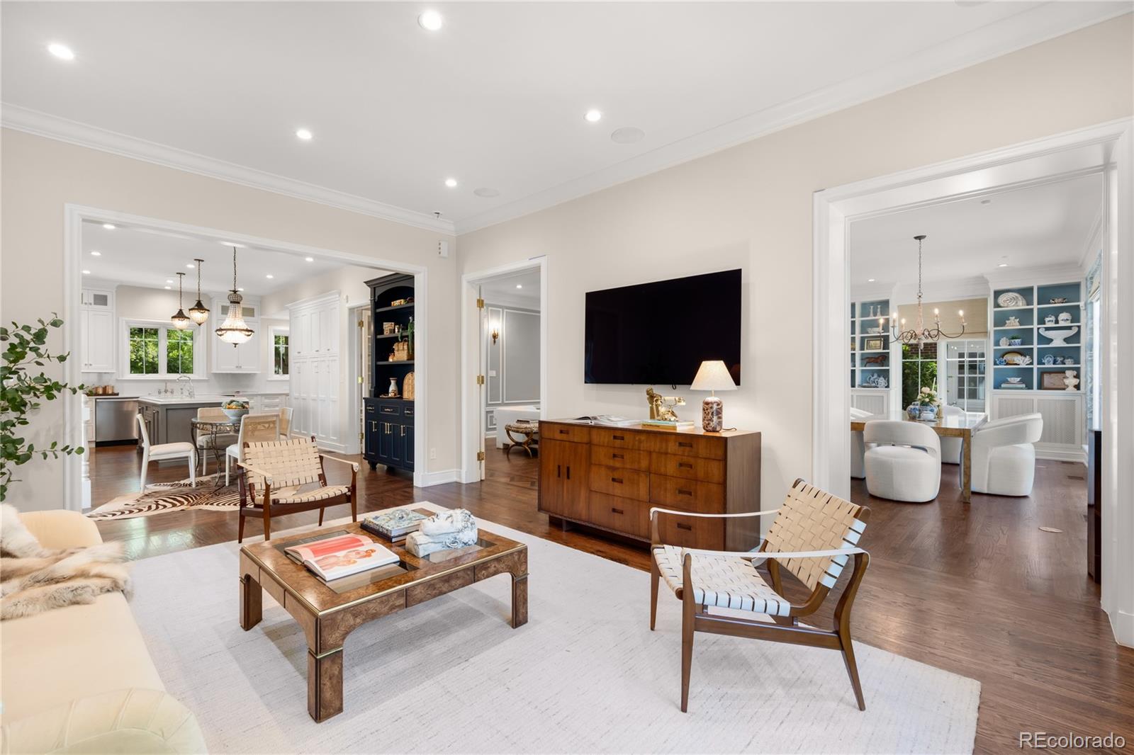MLS Image #8 for 165 n high street,denver, Colorado