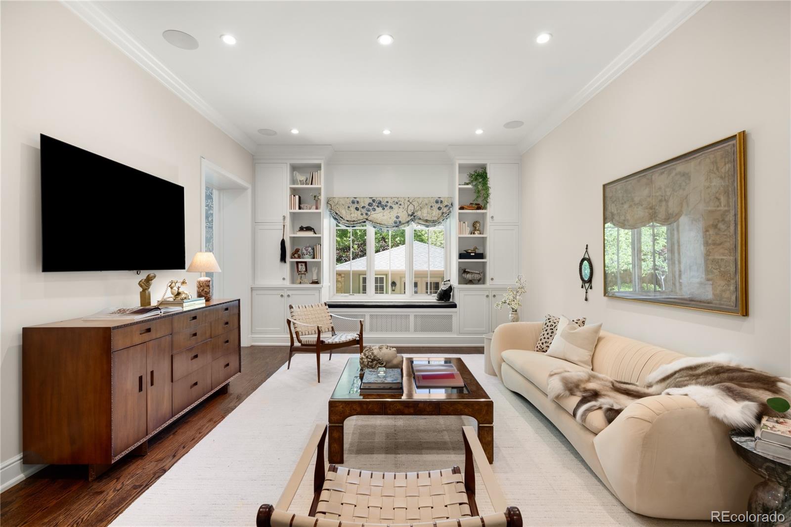 MLS Image #9 for 165 n high street,denver, Colorado