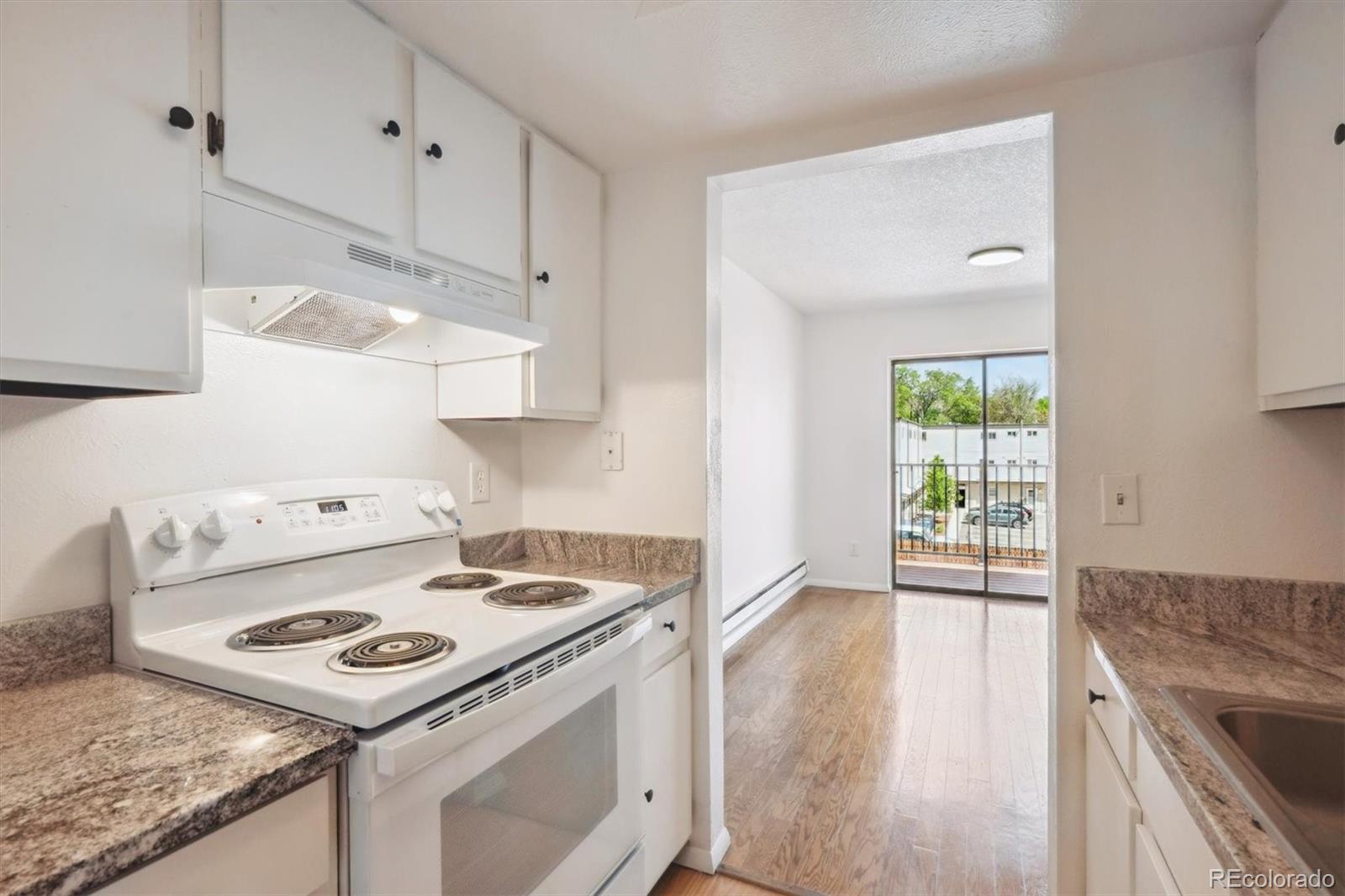 MLS Image #7 for 6007  yarrow street,arvada, Colorado