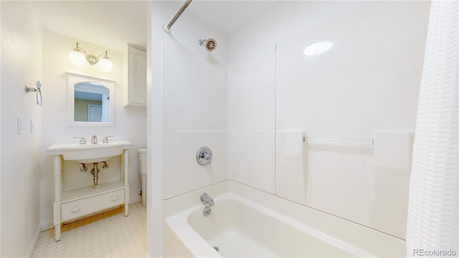 MLS Image #14 for 9629  yukon court,westminster, Colorado