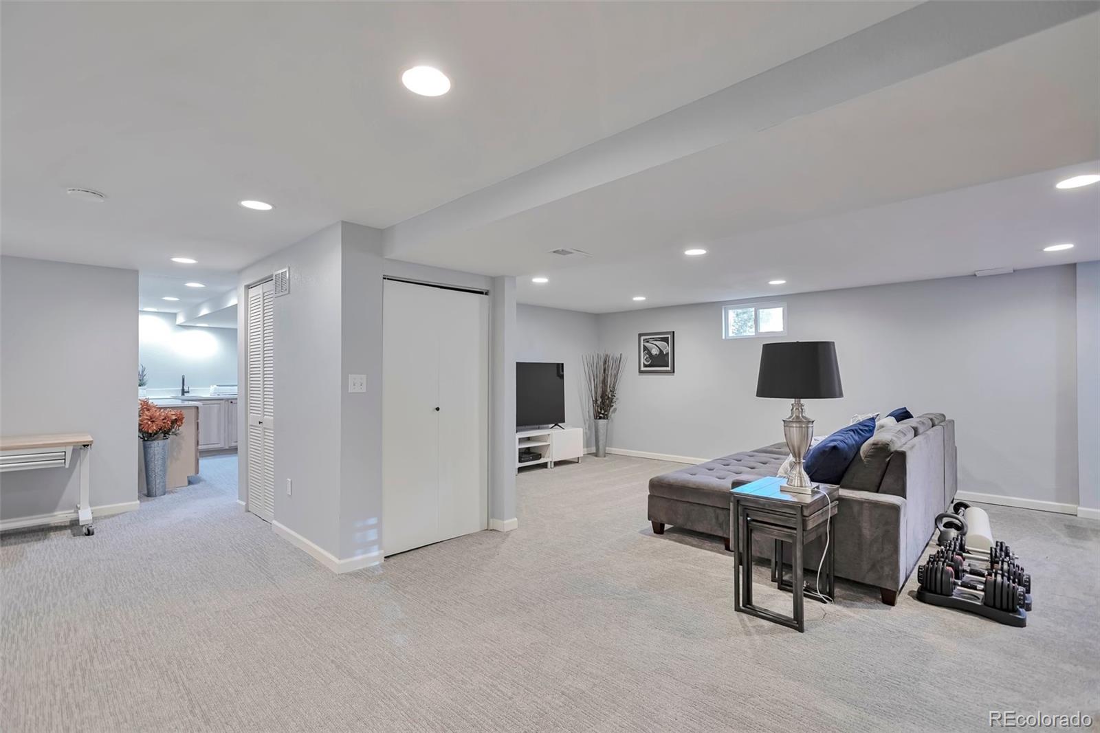 MLS Image #10 for 6179 s bemis street,littleton, Colorado
