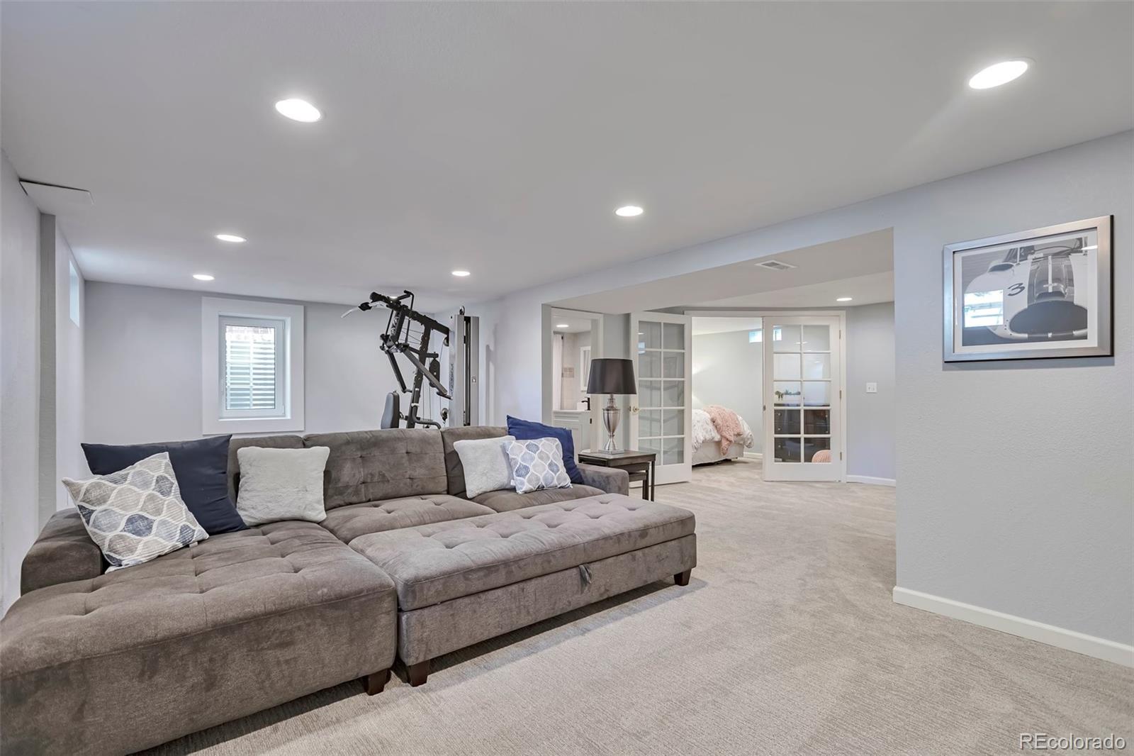 MLS Image #11 for 6179 s bemis street,littleton, Colorado