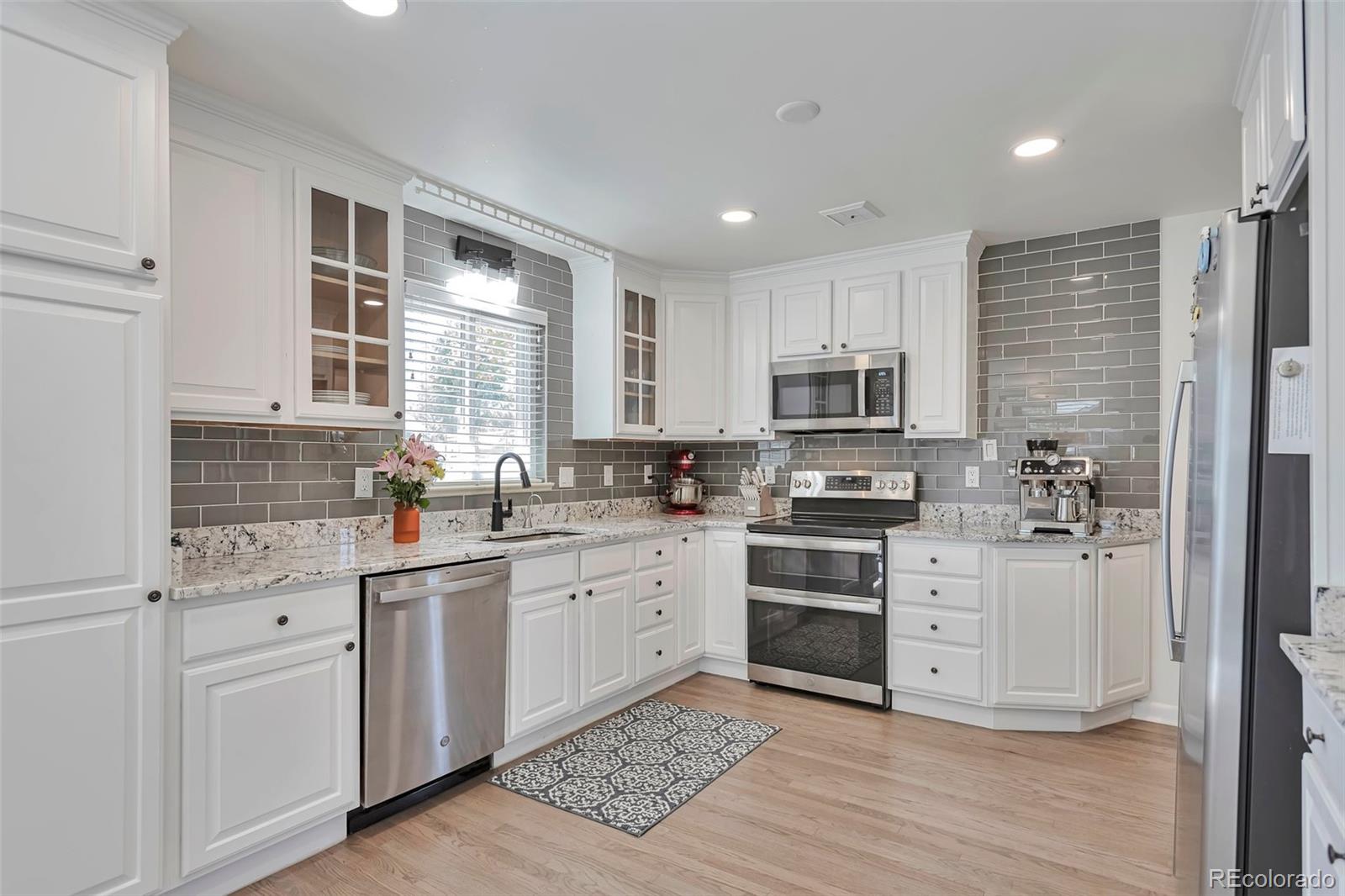 MLS Image #2 for 6179 s bemis street,littleton, Colorado