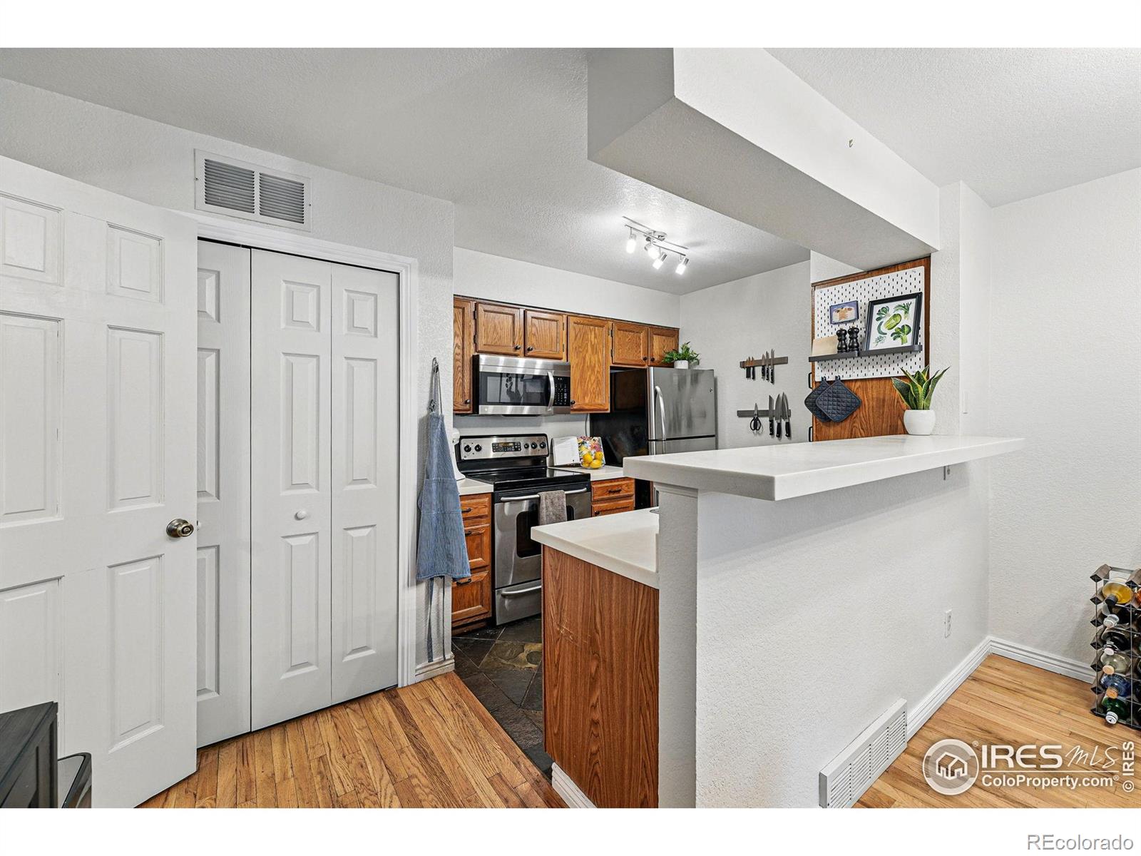 MLS Image #9 for 5016  buckingham road,boulder, Colorado