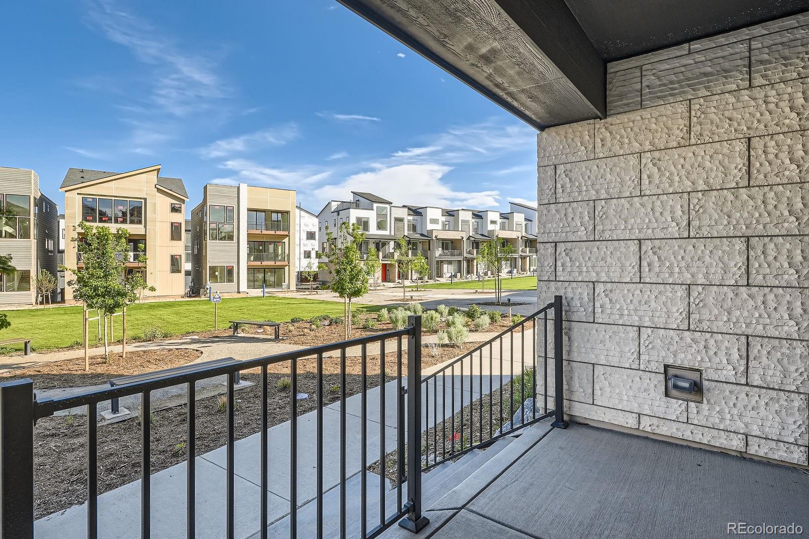 MLS Image #3 for 1764  peak loop,broomfield, Colorado
