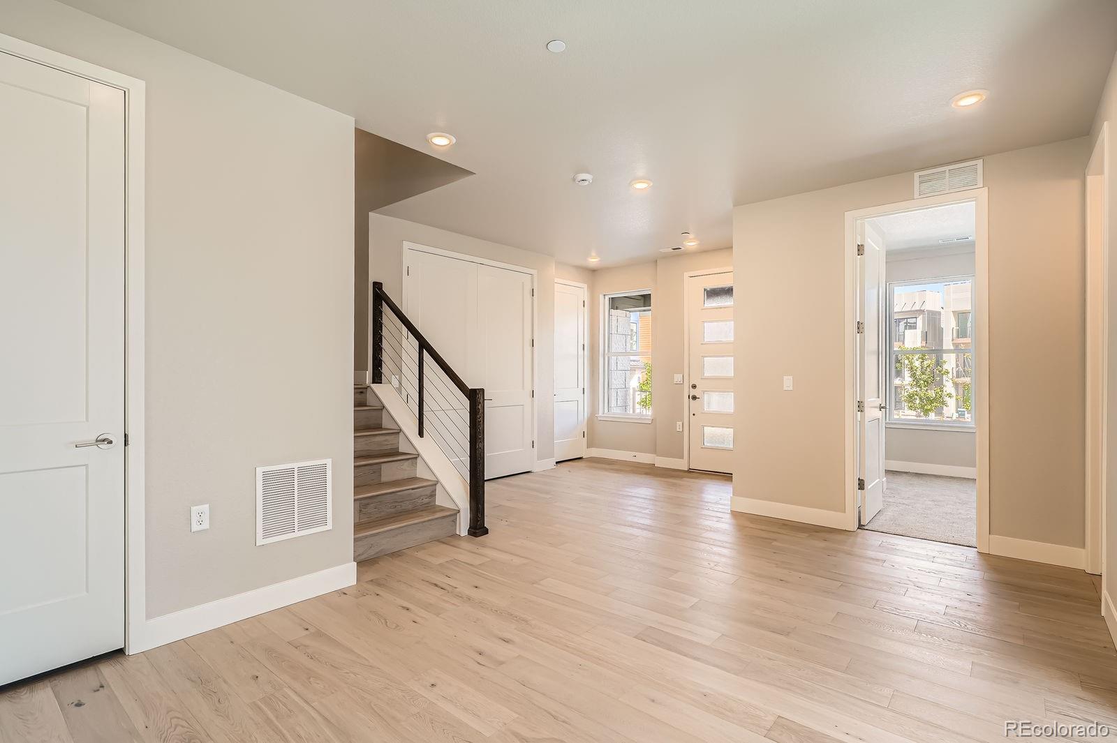 MLS Image #38 for 1764  peak loop,broomfield, Colorado