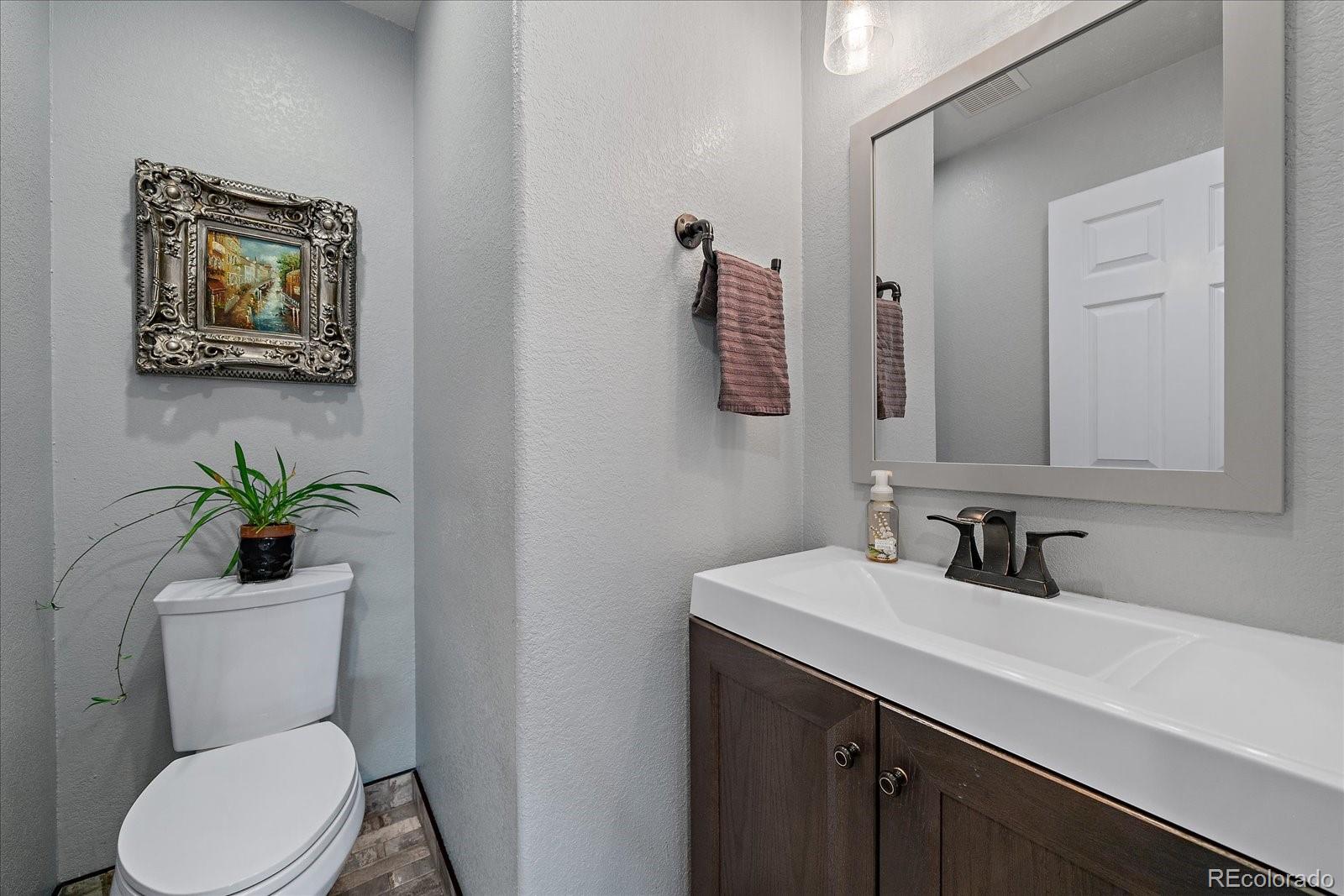 MLS Image #15 for 2707 s cole court,lakewood, Colorado