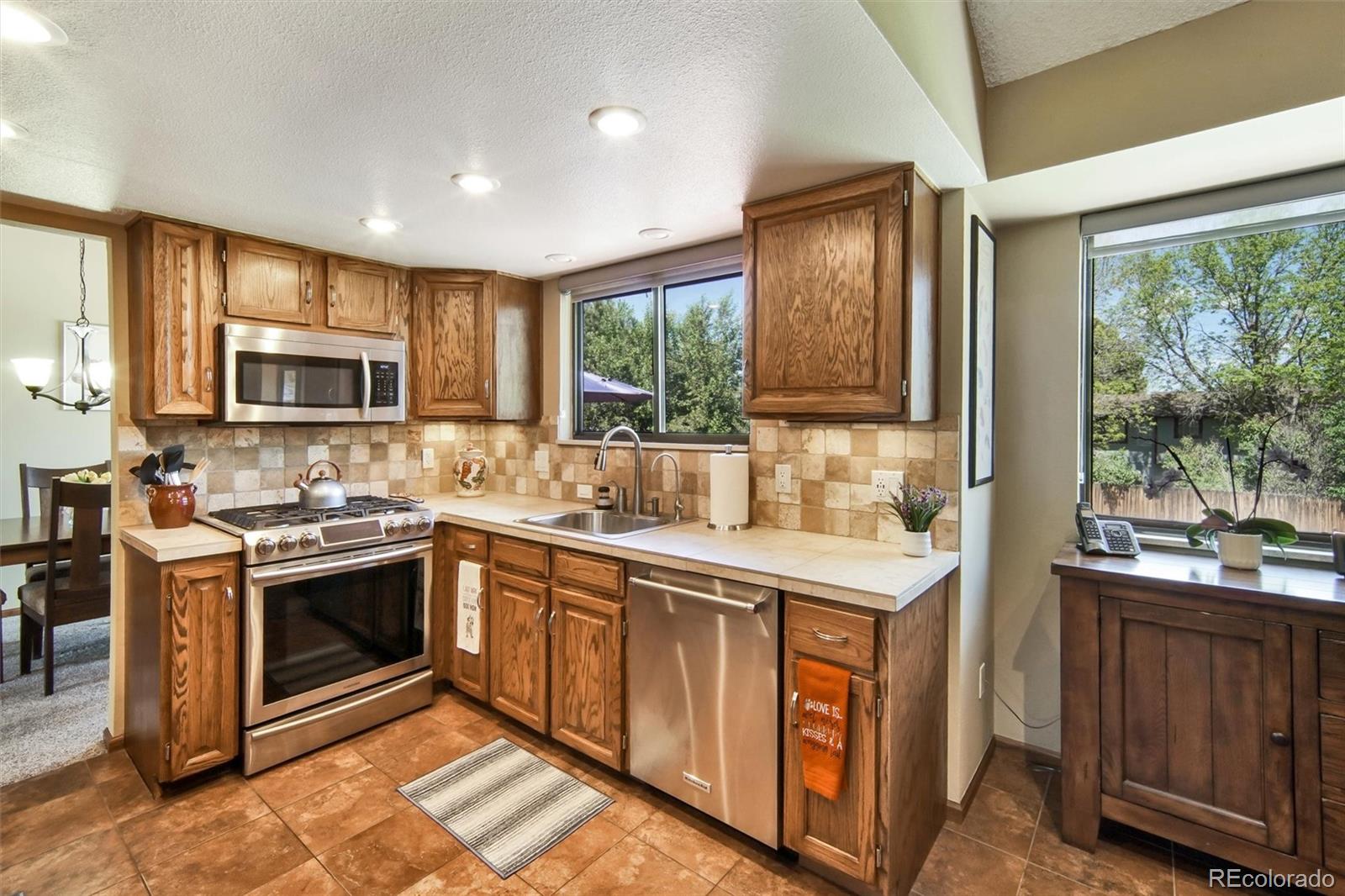 MLS Image #6 for 8065 w fremont drive,littleton, Colorado
