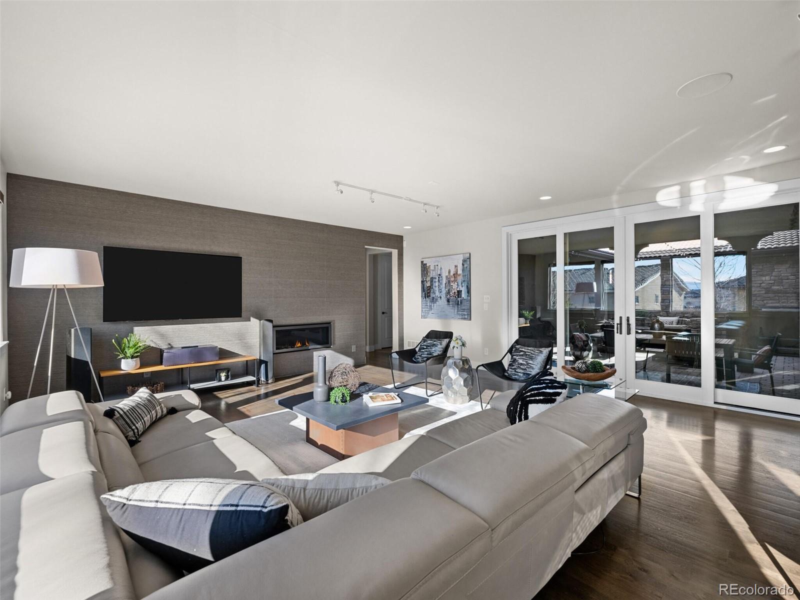MLS Image #11 for 9487  winding hill way,lone tree, Colorado