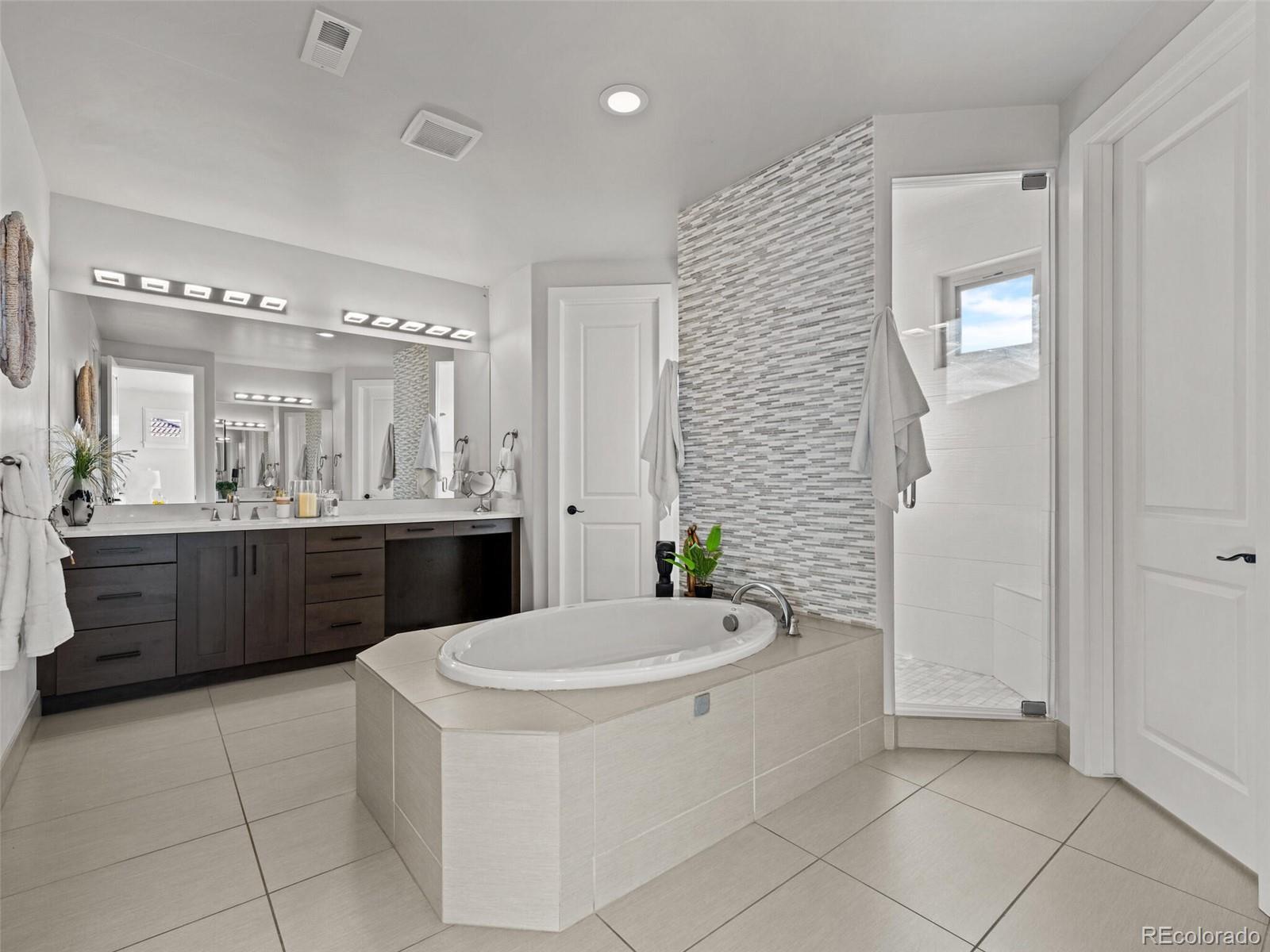 MLS Image #24 for 9487  winding hill way,lone tree, Colorado