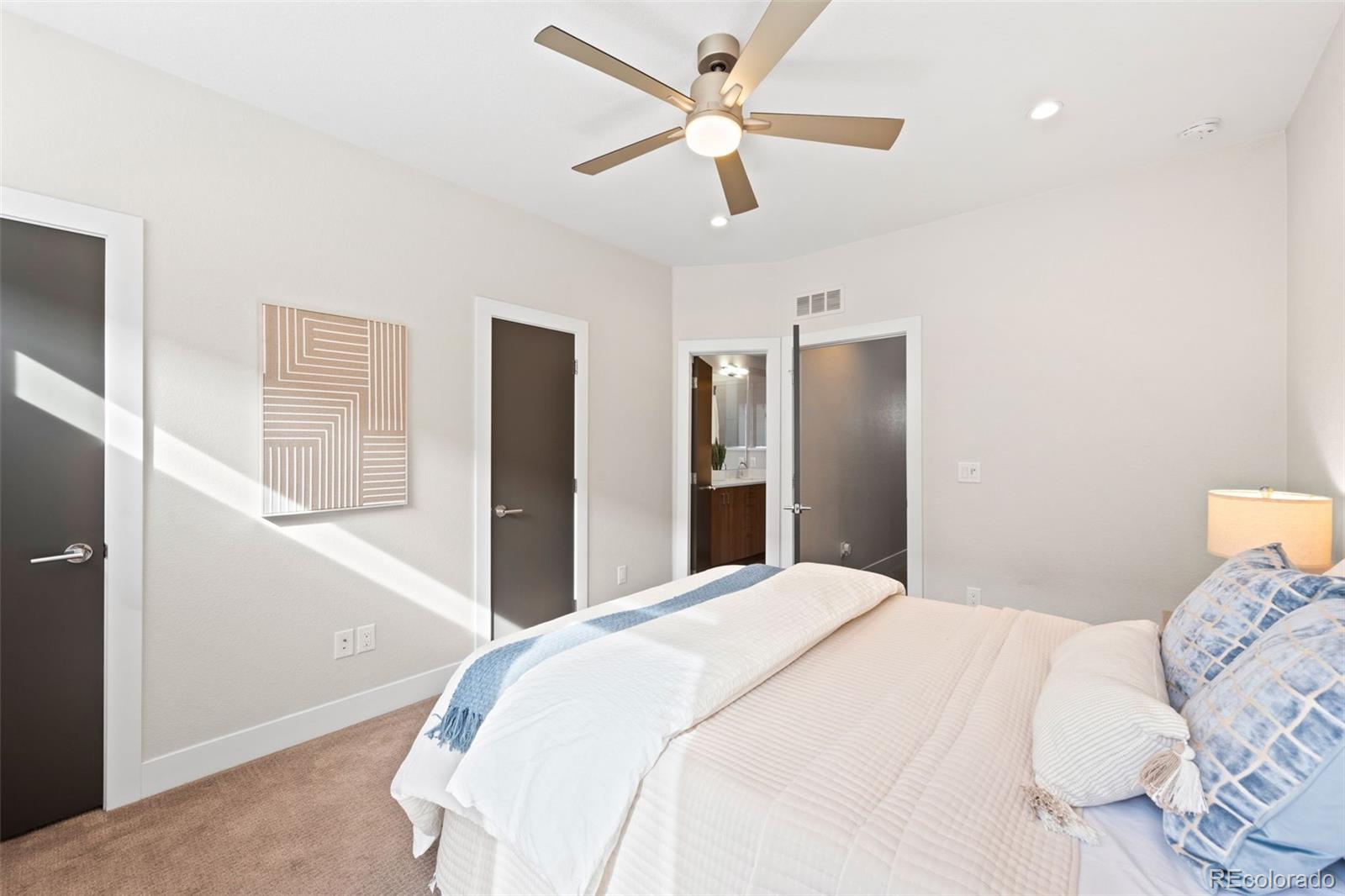 MLS Image #12 for 1836  grove street,denver, Colorado