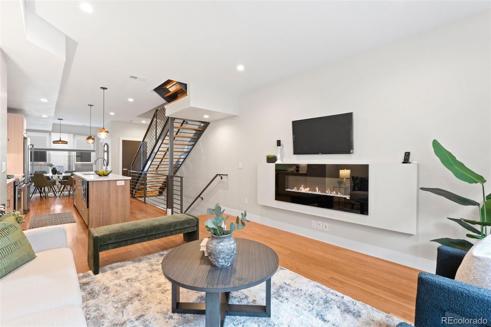 MLS Image #9 for 1836  grove street,denver, Colorado