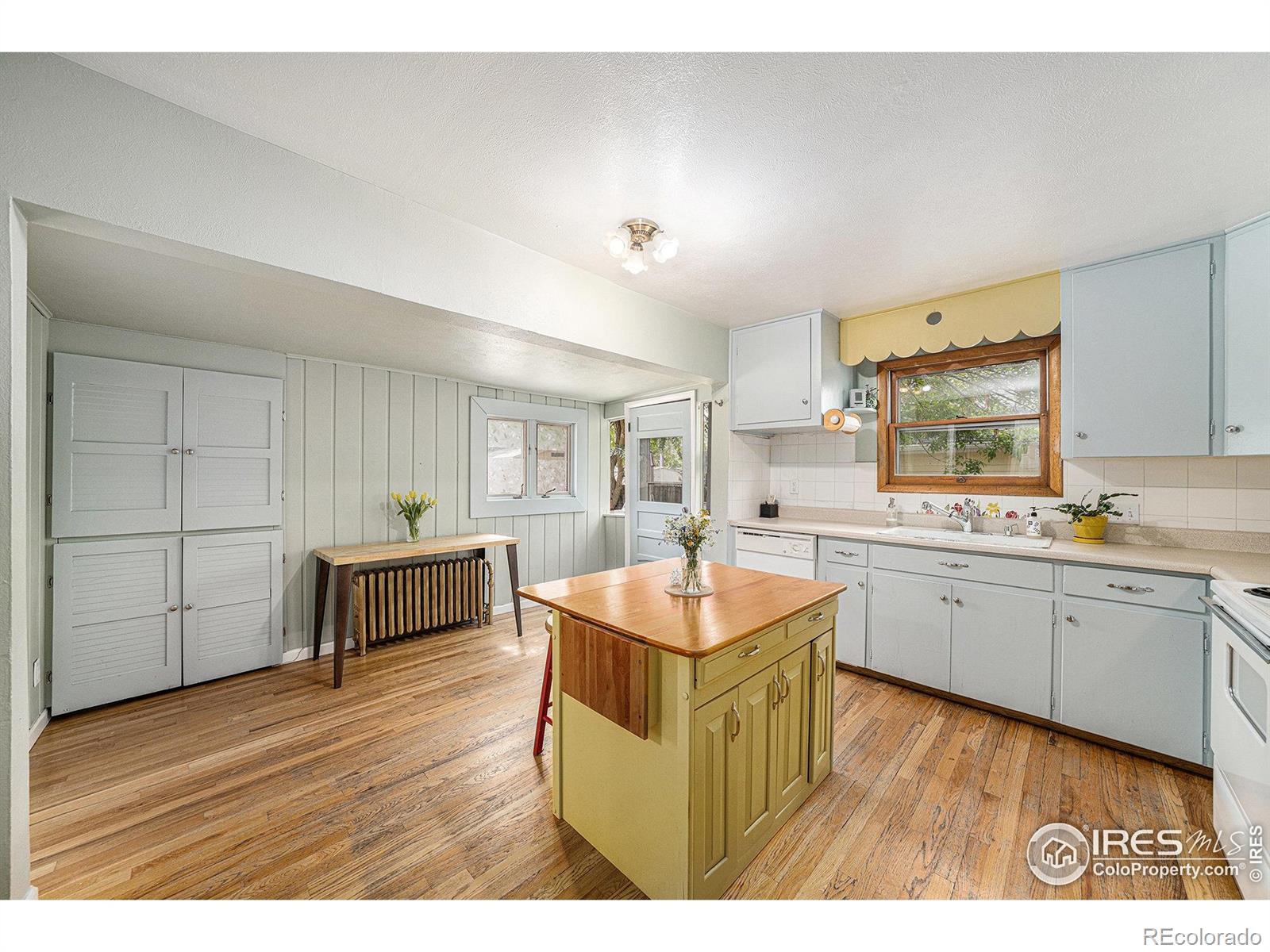 MLS Image #11 for 736  kimbark street,longmont, Colorado
