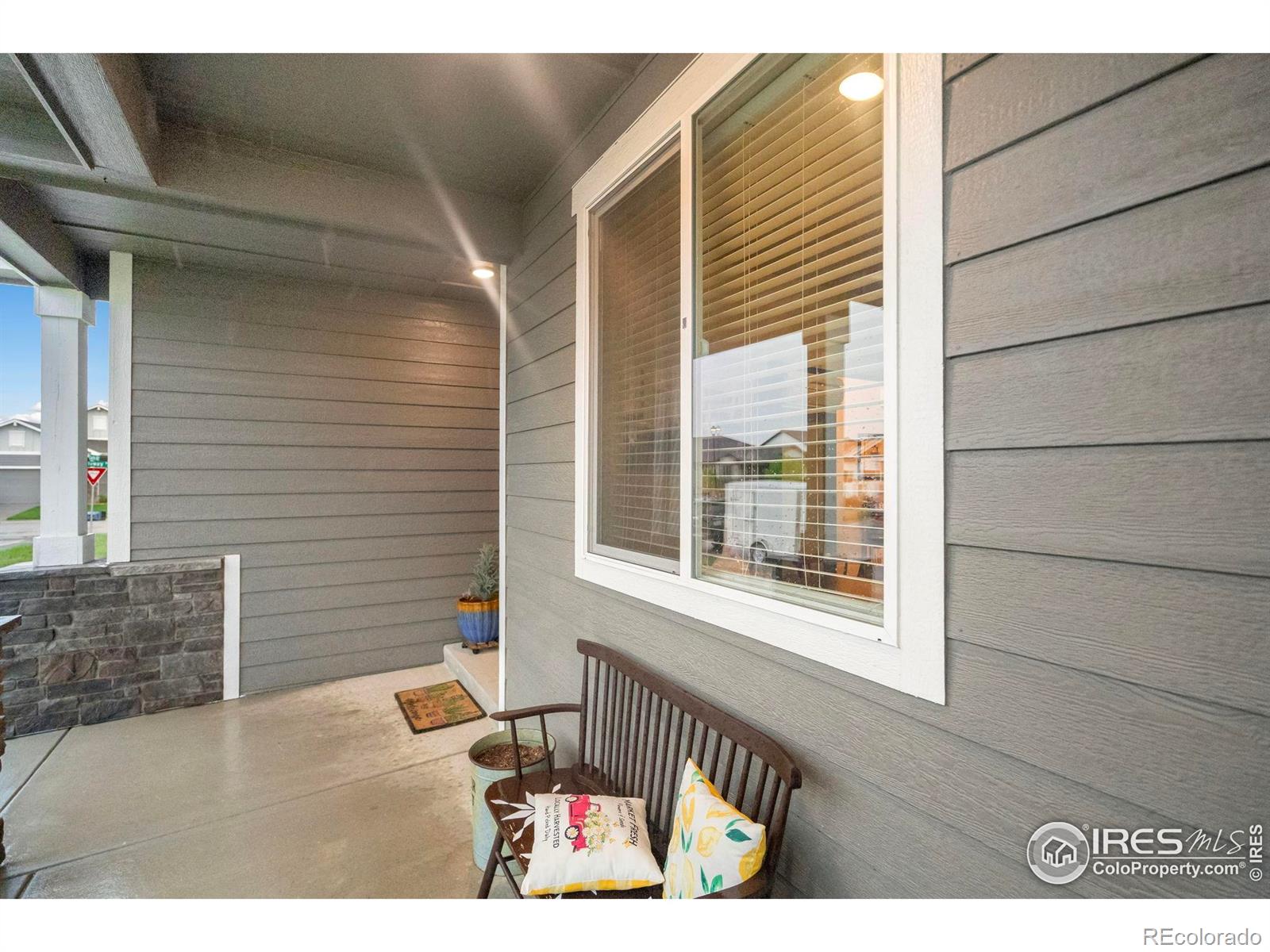 MLS Image #4 for 1827  castle hill drive,windsor, Colorado
