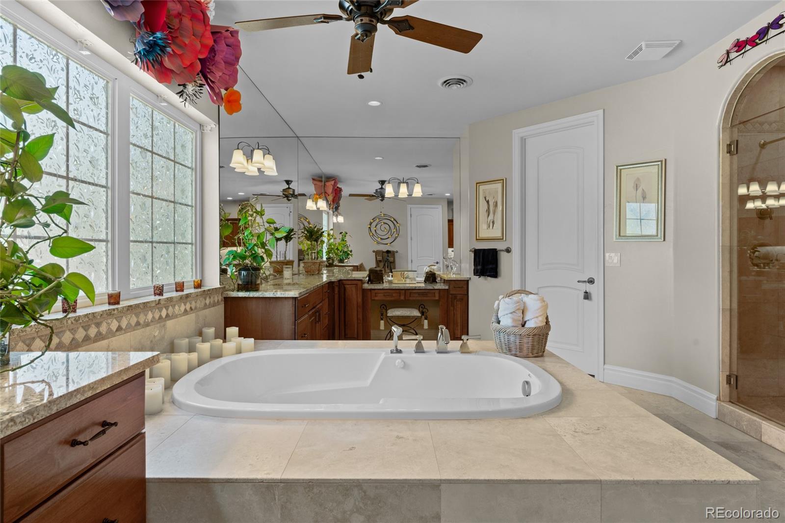 MLS Image #21 for 1160  monaco parkway,denver, Colorado