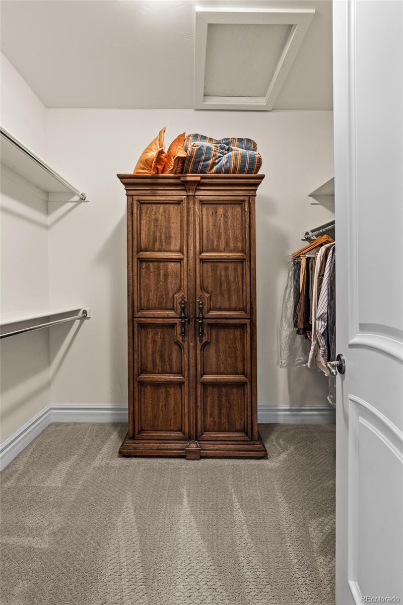 MLS Image #28 for 1160  monaco parkway,denver, Colorado