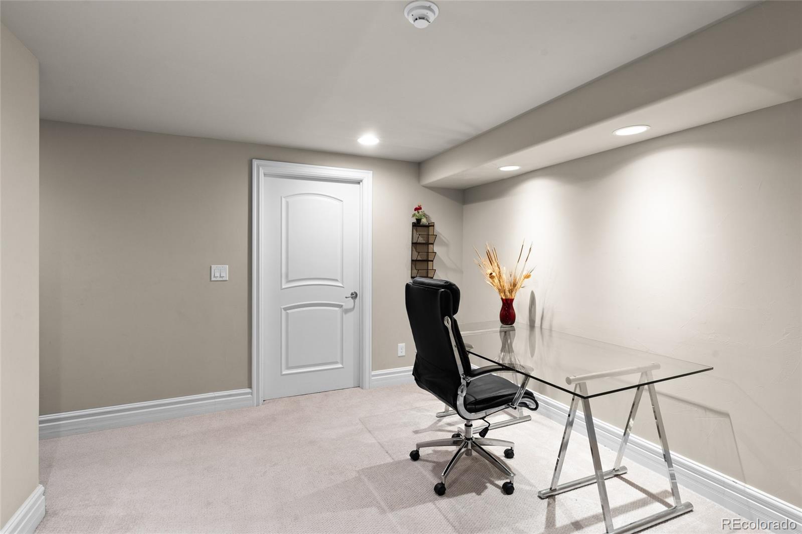 MLS Image #40 for 1160  monaco parkway,denver, Colorado