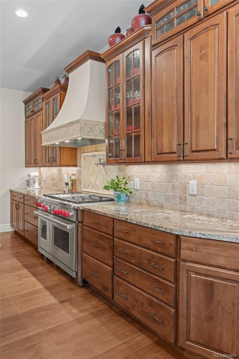 MLS Image #8 for 1160  monaco parkway,denver, Colorado