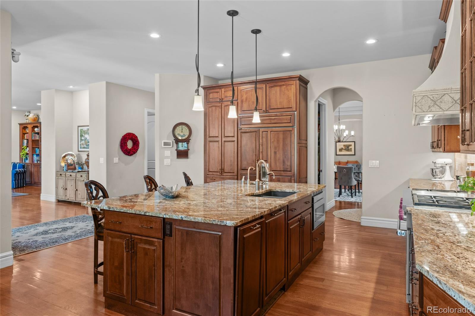 MLS Image #9 for 1160  monaco parkway,denver, Colorado