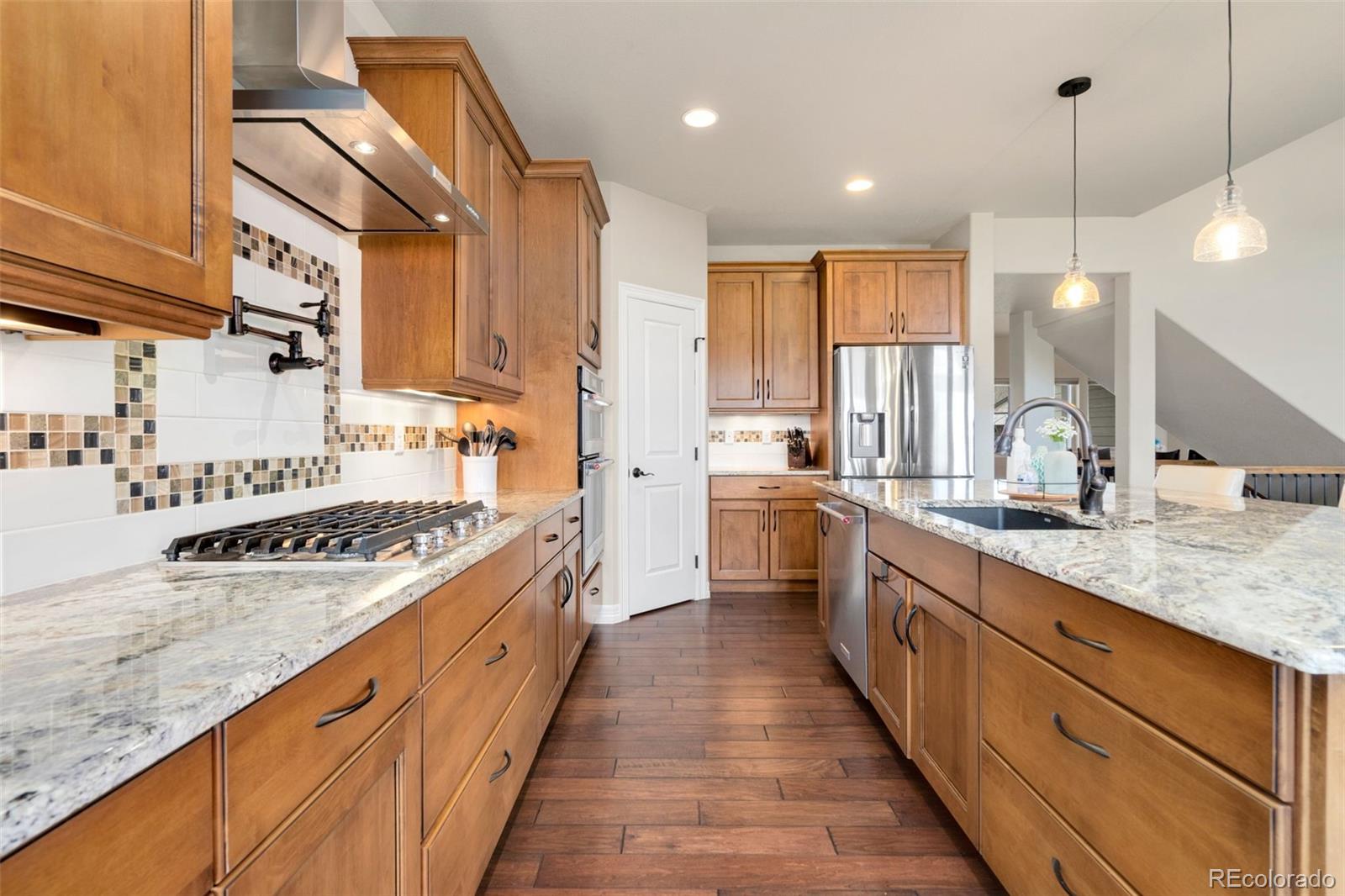 MLS Image #5 for 5954  black lion court,windsor, Colorado