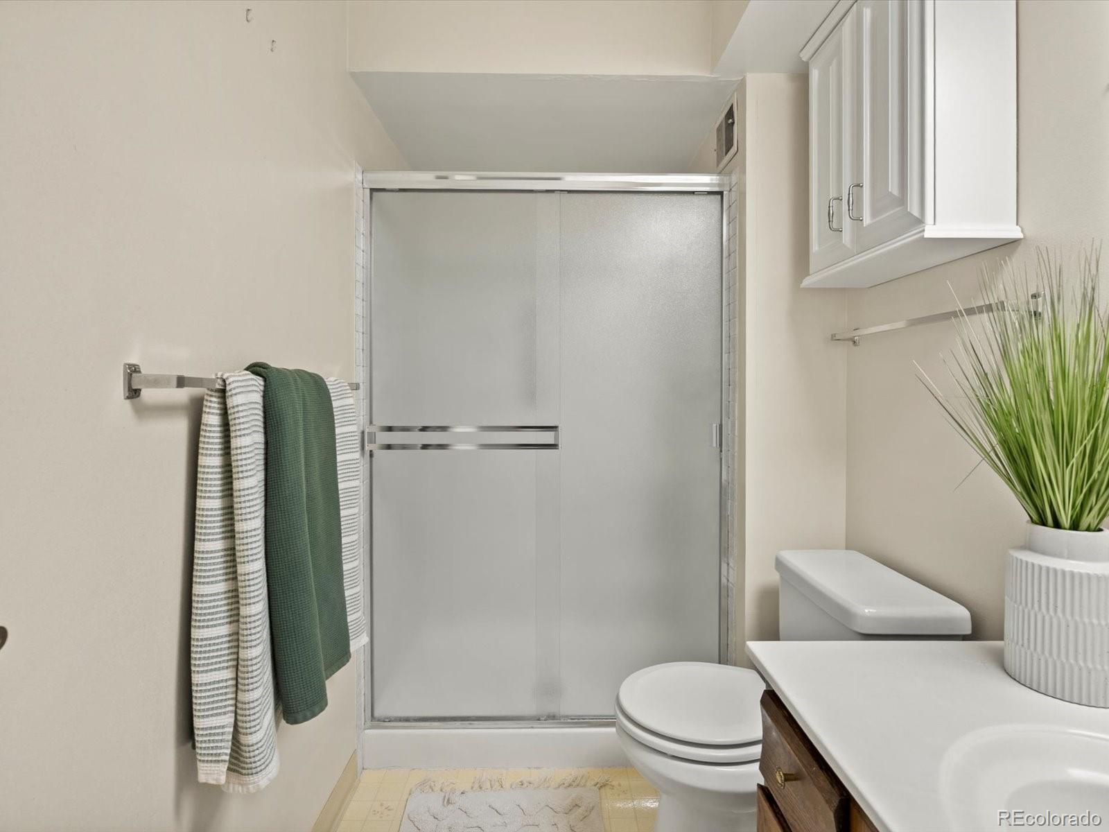 MLS Image #22 for 3470  s poplar st. ,denver, Colorado