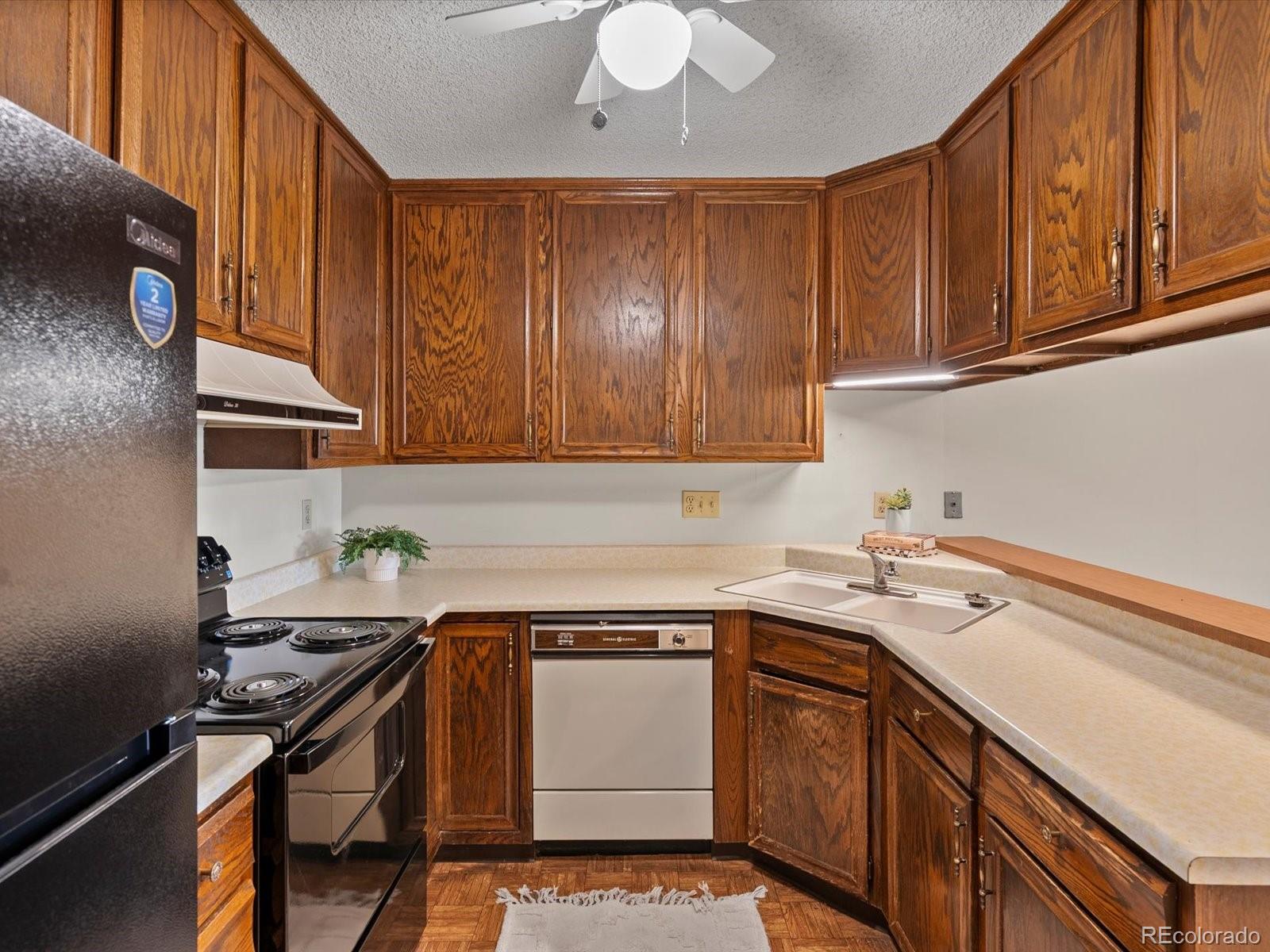 MLS Image #4 for 3470  s poplar st. ,denver, Colorado