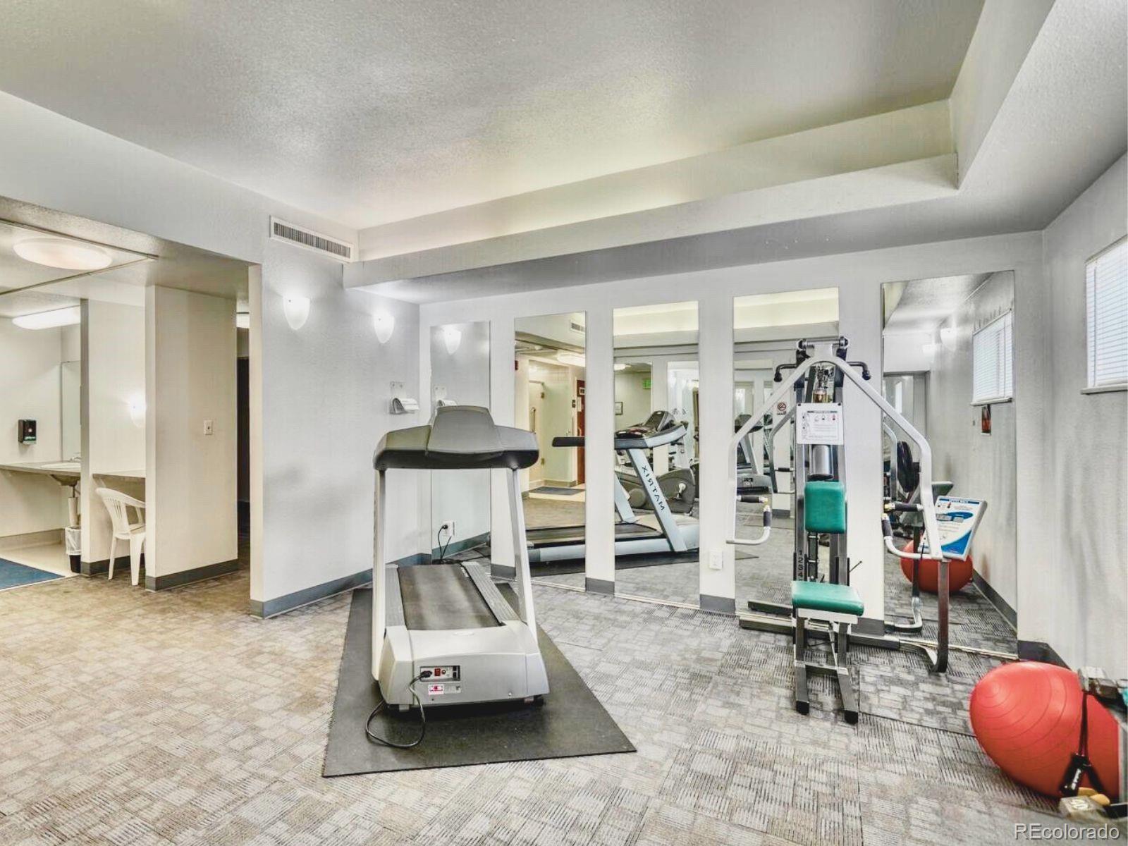 MLS Image #46 for 3470  s poplar st. ,denver, Colorado