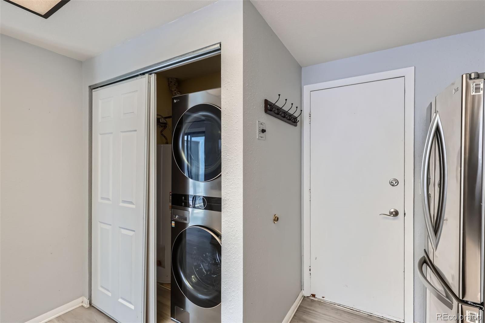 MLS Image #10 for 2488 s victor street,aurora, Colorado