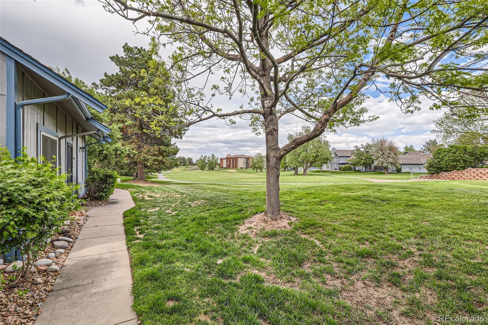 MLS Image #2 for 2488 s victor street,aurora, Colorado