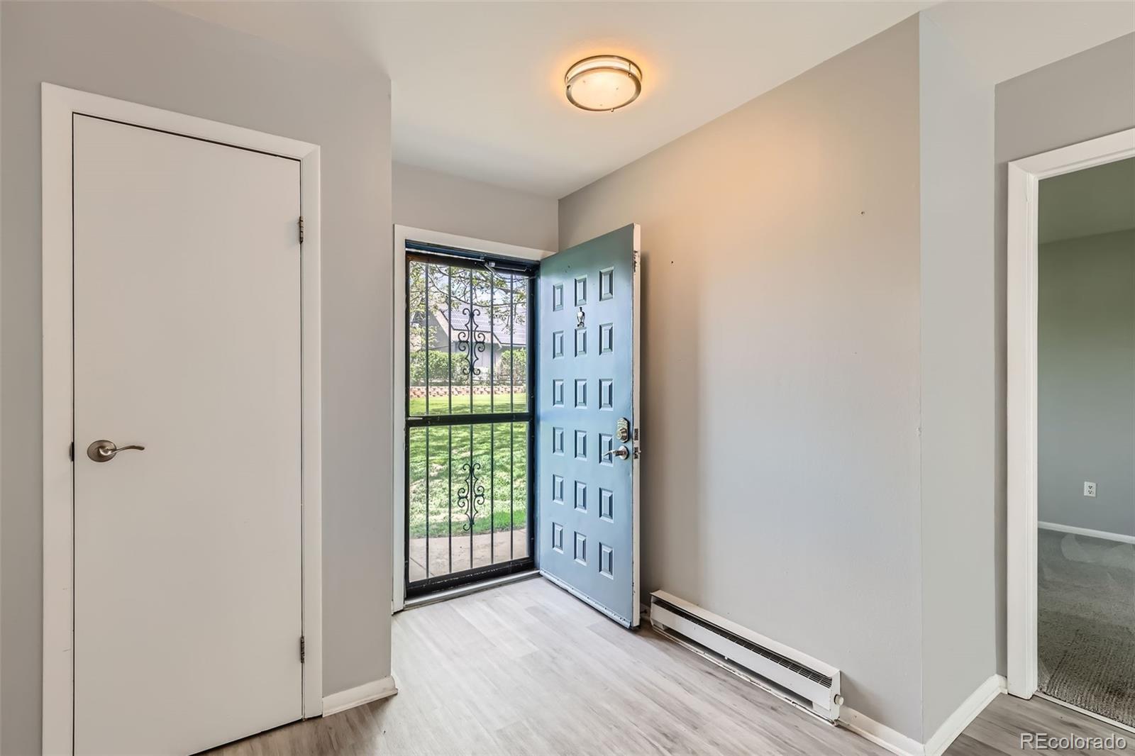 MLS Image #3 for 2488 s victor street,aurora, Colorado
