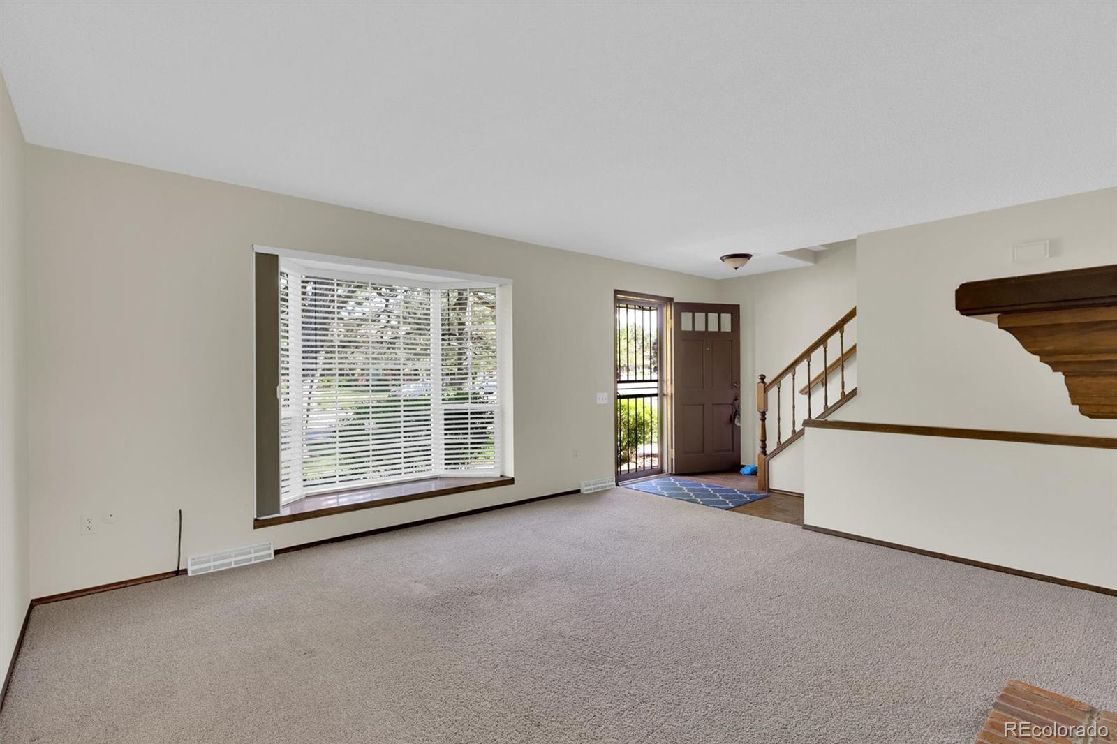 MLS Image #7 for 8871 e amherst drive,denver, Colorado