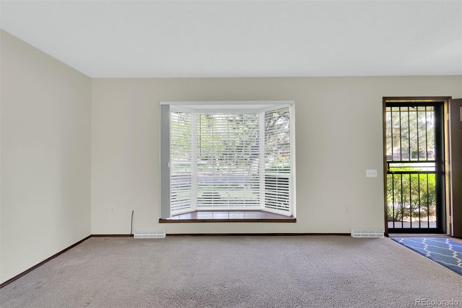 MLS Image #8 for 8871 e amherst drive,denver, Colorado