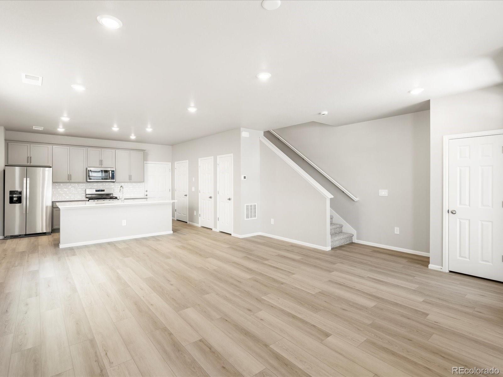 MLS Image #3 for 765 n tibet street,aurora, Colorado