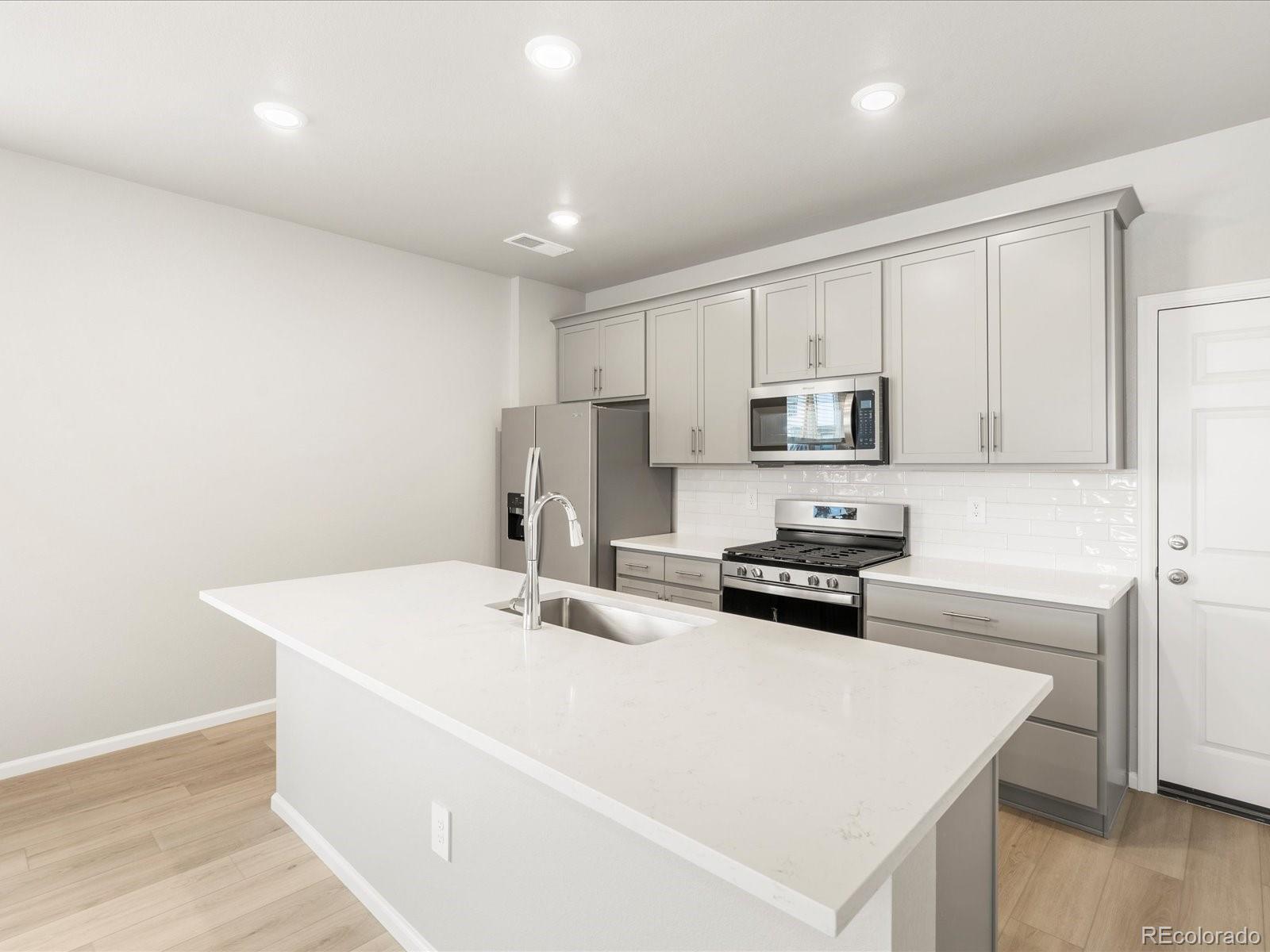 MLS Image #9 for 765 n tibet street,aurora, Colorado