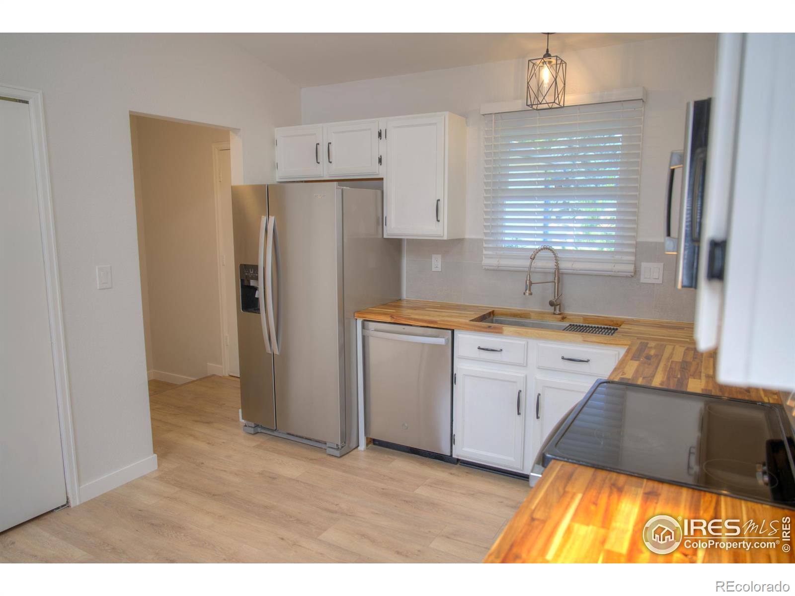 MLS Image #10 for 730  douglas place,berthoud, Colorado