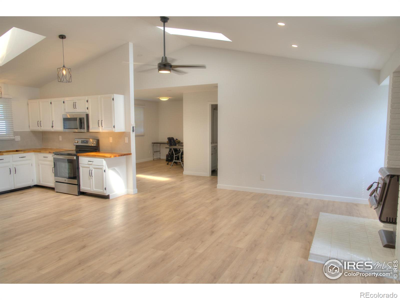 MLS Image #8 for 730  douglas place,berthoud, Colorado