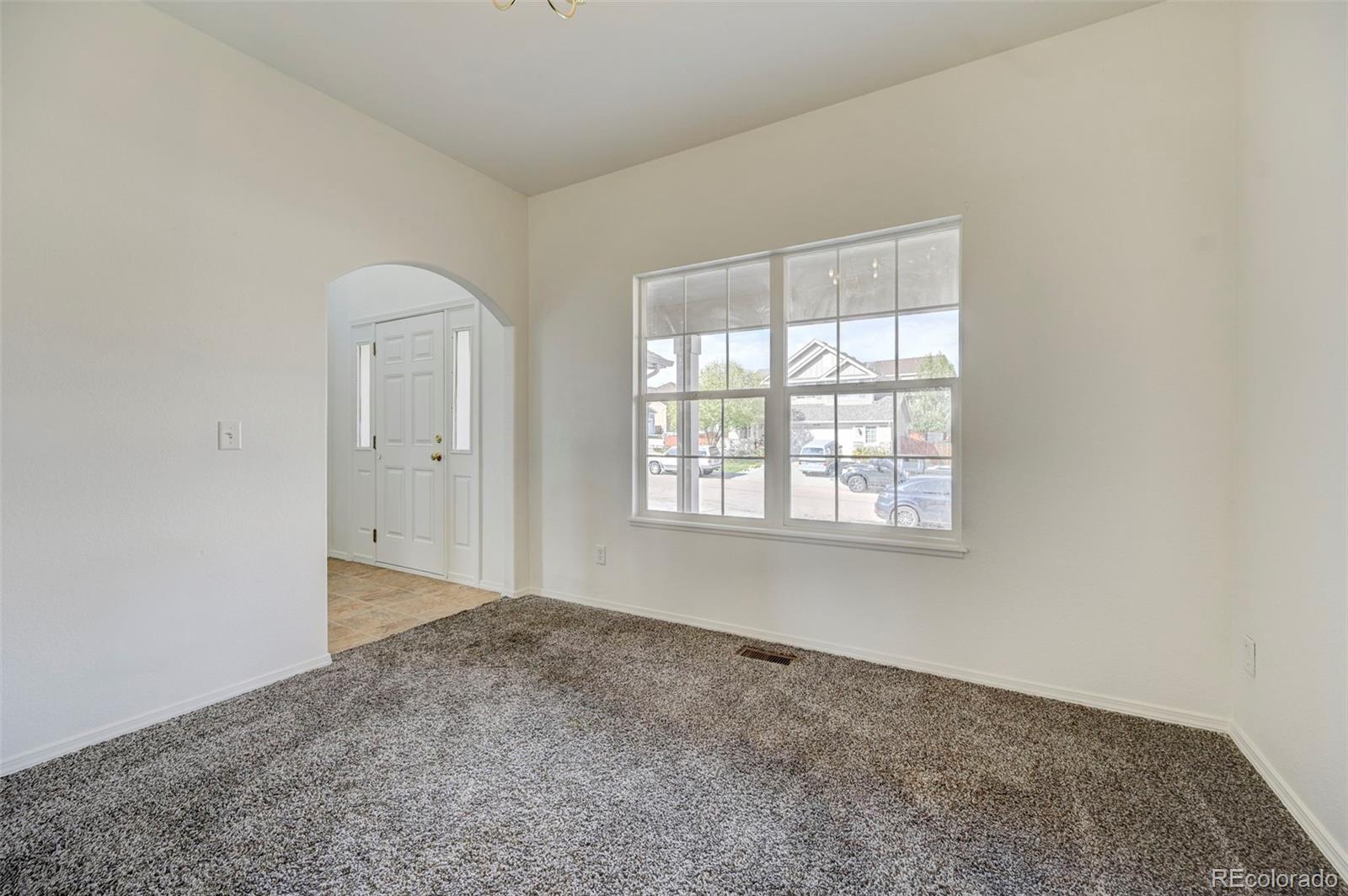 MLS Image #3 for 8357  parkglen drive,fountain, Colorado