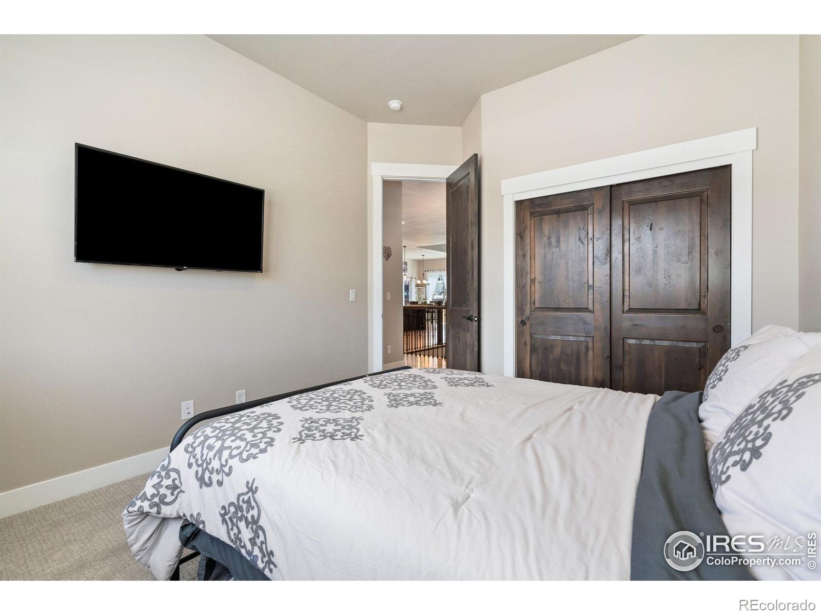 MLS Image #17 for 2004  day spring drive,windsor, Colorado