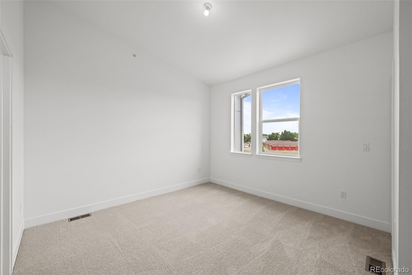 MLS Image #17 for 2736 w 68th avenue,denver, Colorado