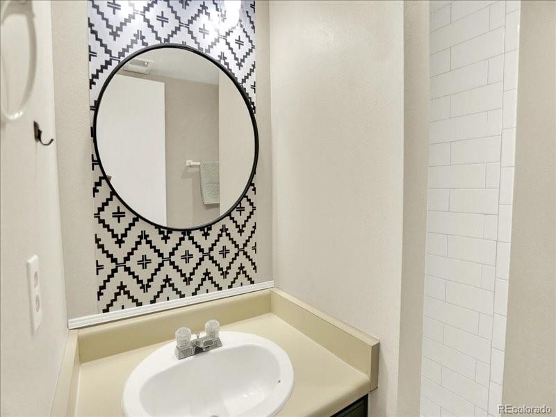 MLS Image #15 for 19897 e brunswick drive,aurora, Colorado