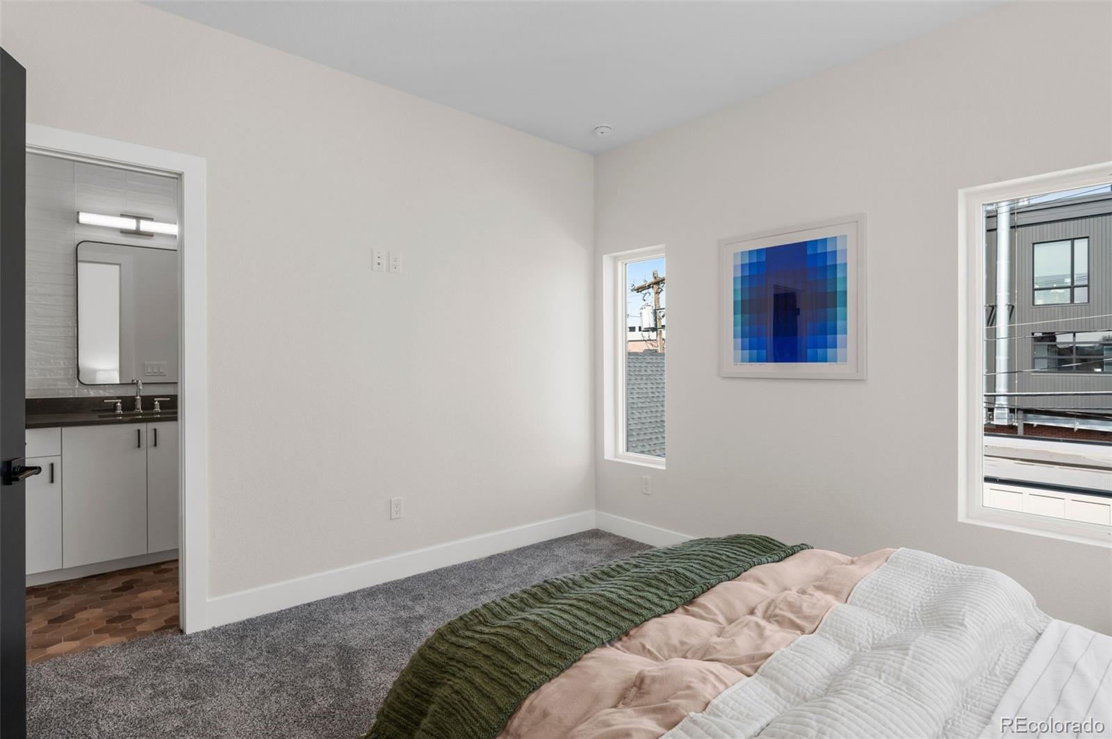 MLS Image #2 for 3285  lawrence street,denver, Colorado