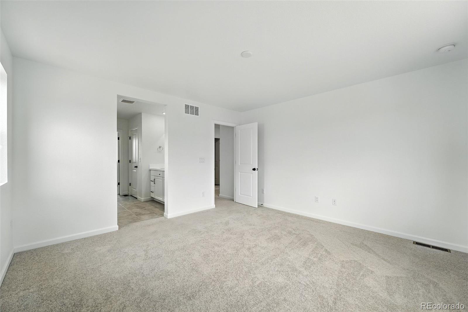 MLS Image #14 for 39743  penn road,elizabeth, Colorado