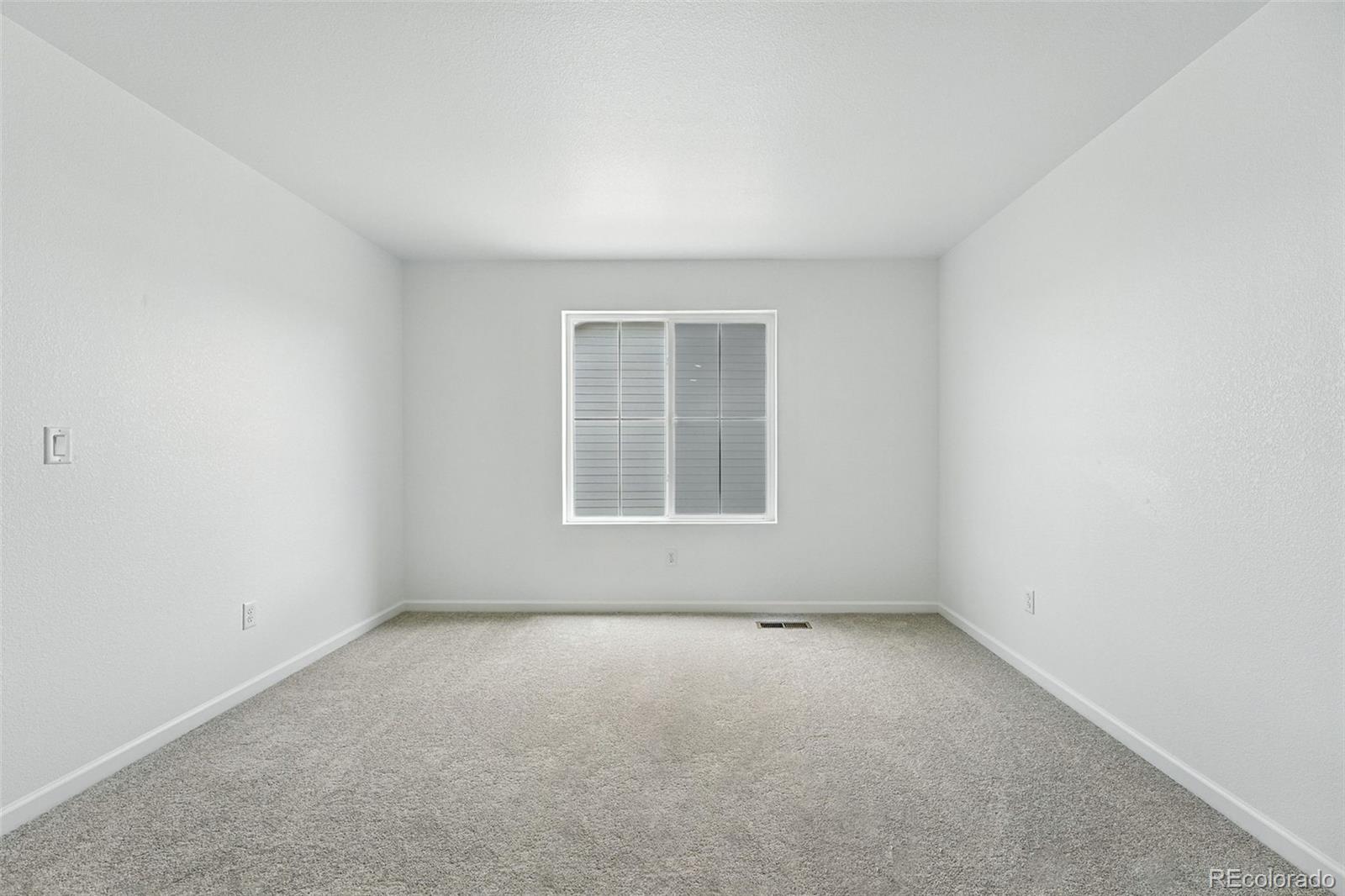 MLS Image #18 for 39743  penn road,elizabeth, Colorado