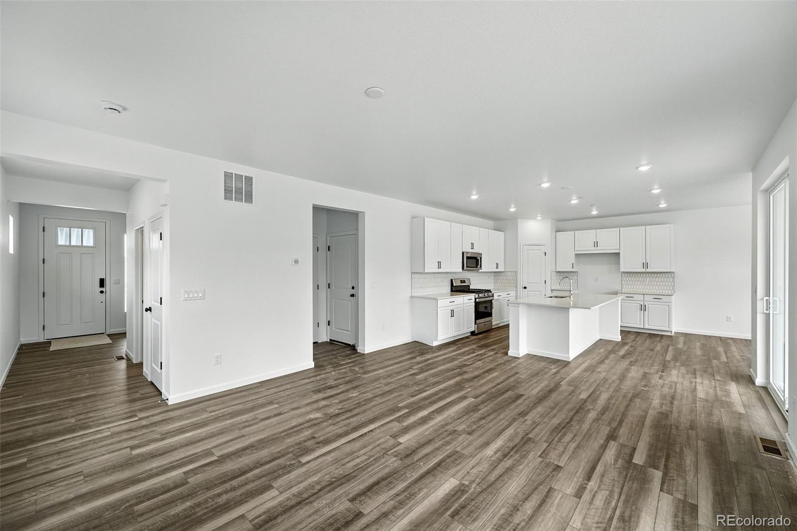 MLS Image #5 for 39743  penn road,elizabeth, Colorado