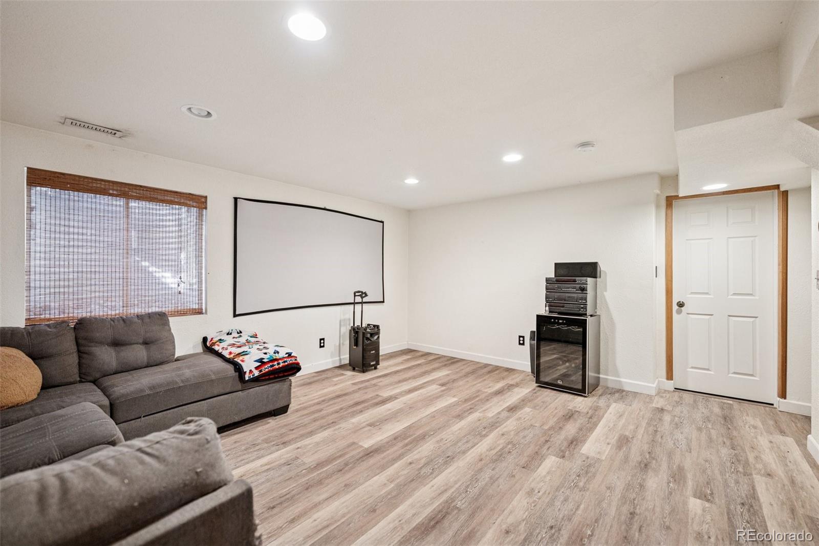 MLS Image #14 for 3904  breaking dawn street,colorado springs, Colorado