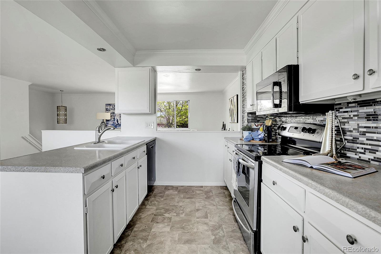 MLS Image #12 for 433 s vaughn way,aurora, Colorado