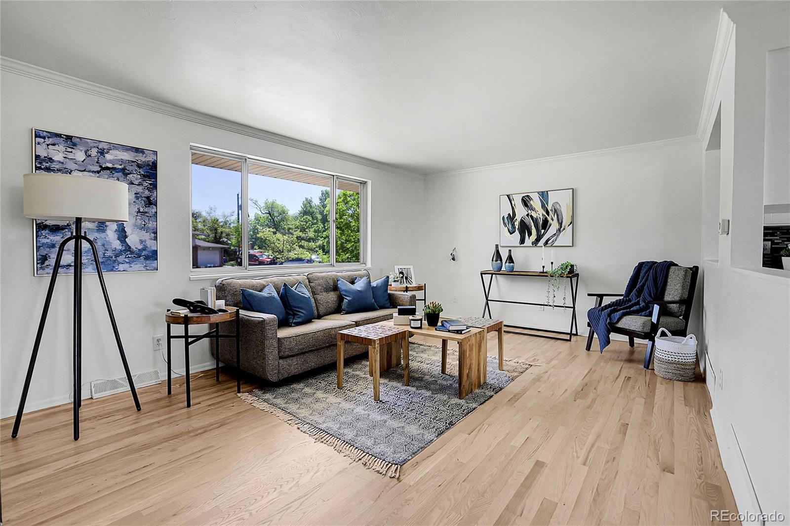 MLS Image #3 for 433 s vaughn way,aurora, Colorado