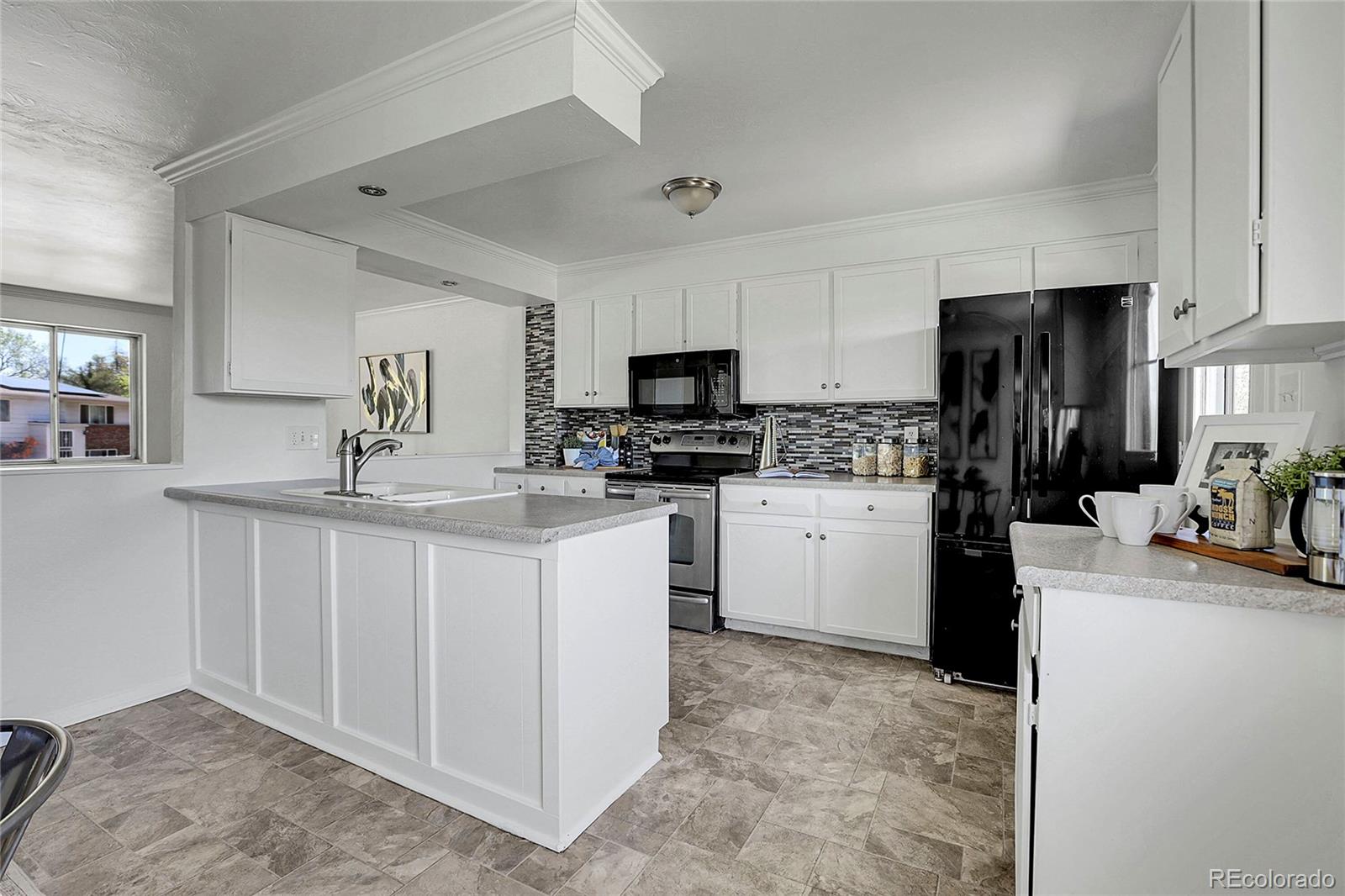 MLS Image #9 for 433 s vaughn way,aurora, Colorado