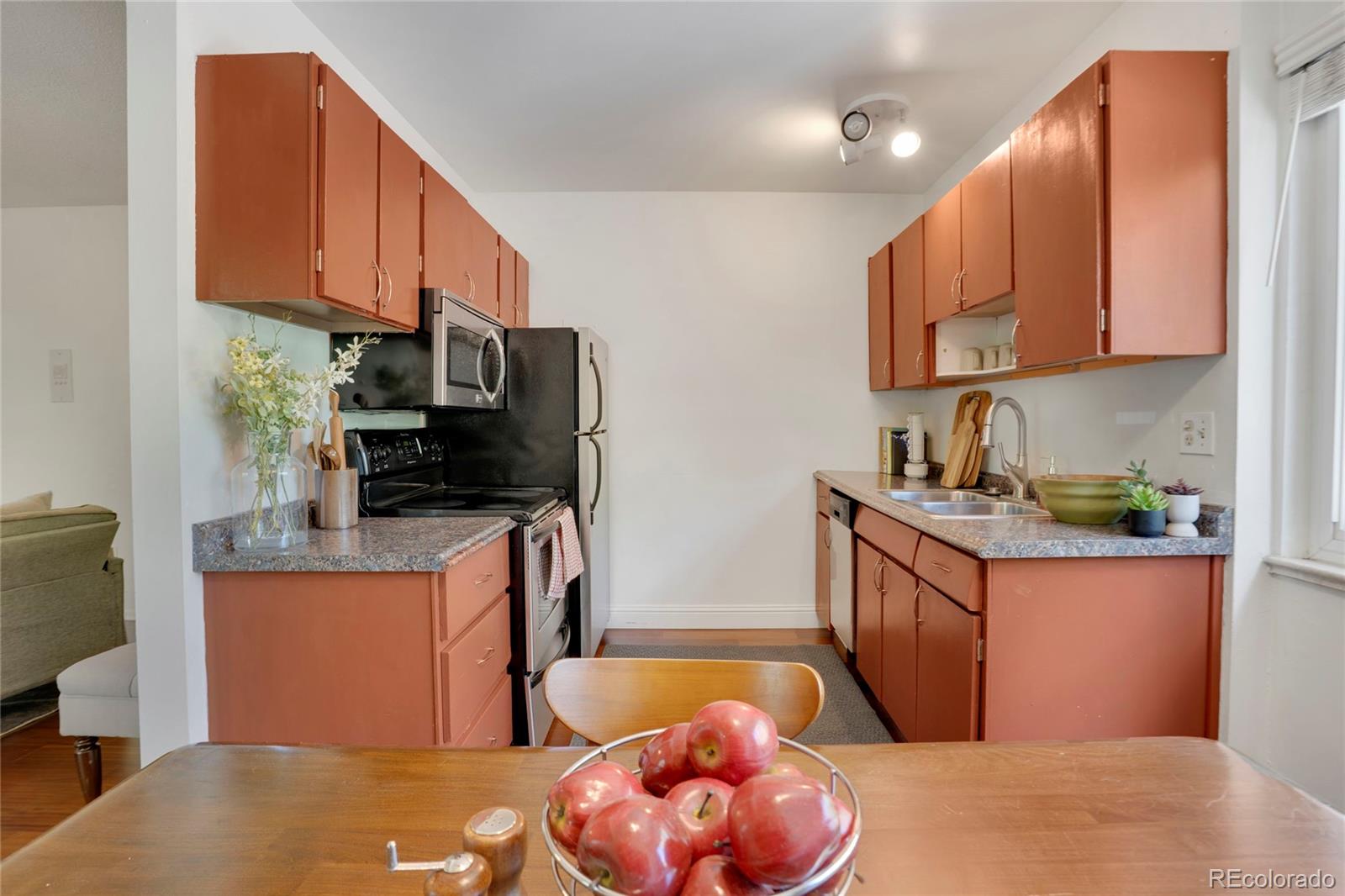 MLS Image #9 for 1201  race street,denver, Colorado